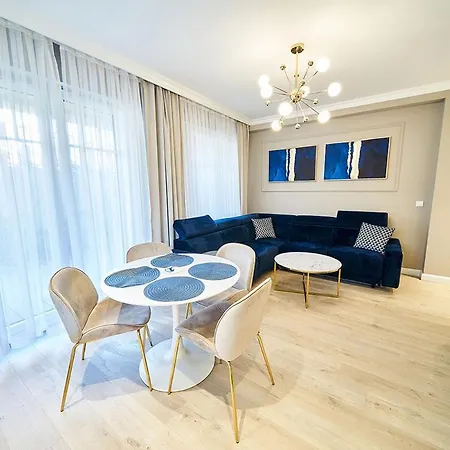 Laguna Nr 5 Paryski Leśna Apartament *
